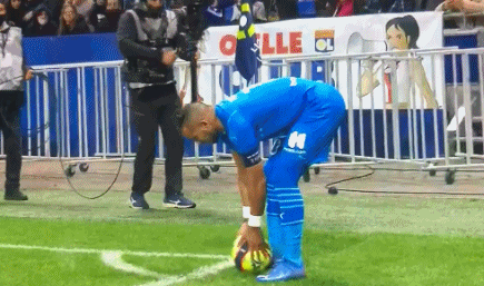 国外亚洲足球博主：王钰栋可能会加盟德乙俱乐部达姆施塔特（海外亚洲足球博主曝：王钰栋或将加盟德乙达姆施塔特）