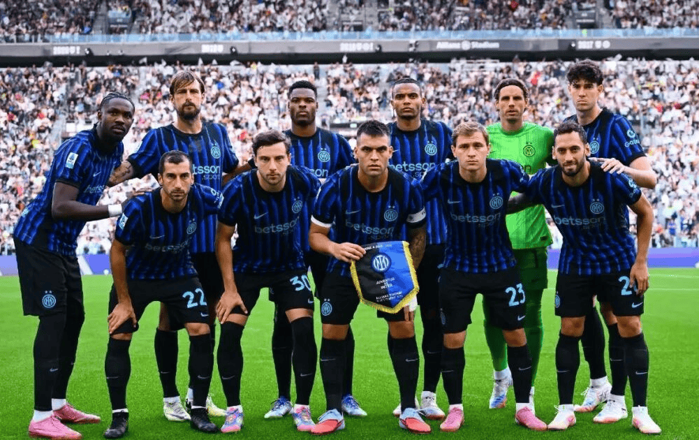 米体：接受手术治疗后，弗朗哥-巴雷西已在上周重返米兰之家（米体：弗朗哥-巴雷西术后已于上周回到米兰之家）