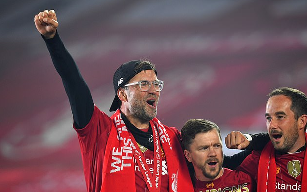 乔·科尔说纽卡斯尔开始加速了，这话听着有点意思（乔·科尔：纽卡斯尔已按下加速键，这话颇耐人寻味）