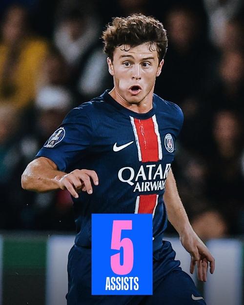 小蜜蜂英超对阵升班马豪取10连胜，伯恩利本赛季丢球第三多（英超小蜜蜂面对升班马强势拿下10连胜，伯恩利本季失球第三多）