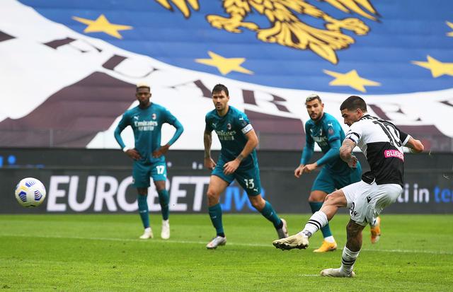 欧冠不敌利物浦，皇马遭遇赛季第二败&6连胜遭终结（皇马欧冠不敌利物浦：赛季第二败，六连胜止步）