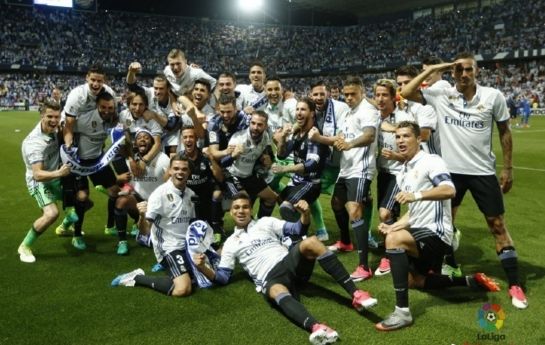 姆伯莫打进一球，吃到一张黄牌，赛后收获7.8的虎扑评分！（姆伯莫一球一黄，赛后获虎扑7.8分）