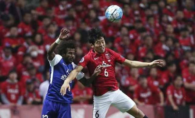 巴媒：小罗比尼奥解约金高达5000万欧，桑托斯对其低调保护（巴媒称小罗比尼奥违约金达5000万欧元，桑托斯低调护航）