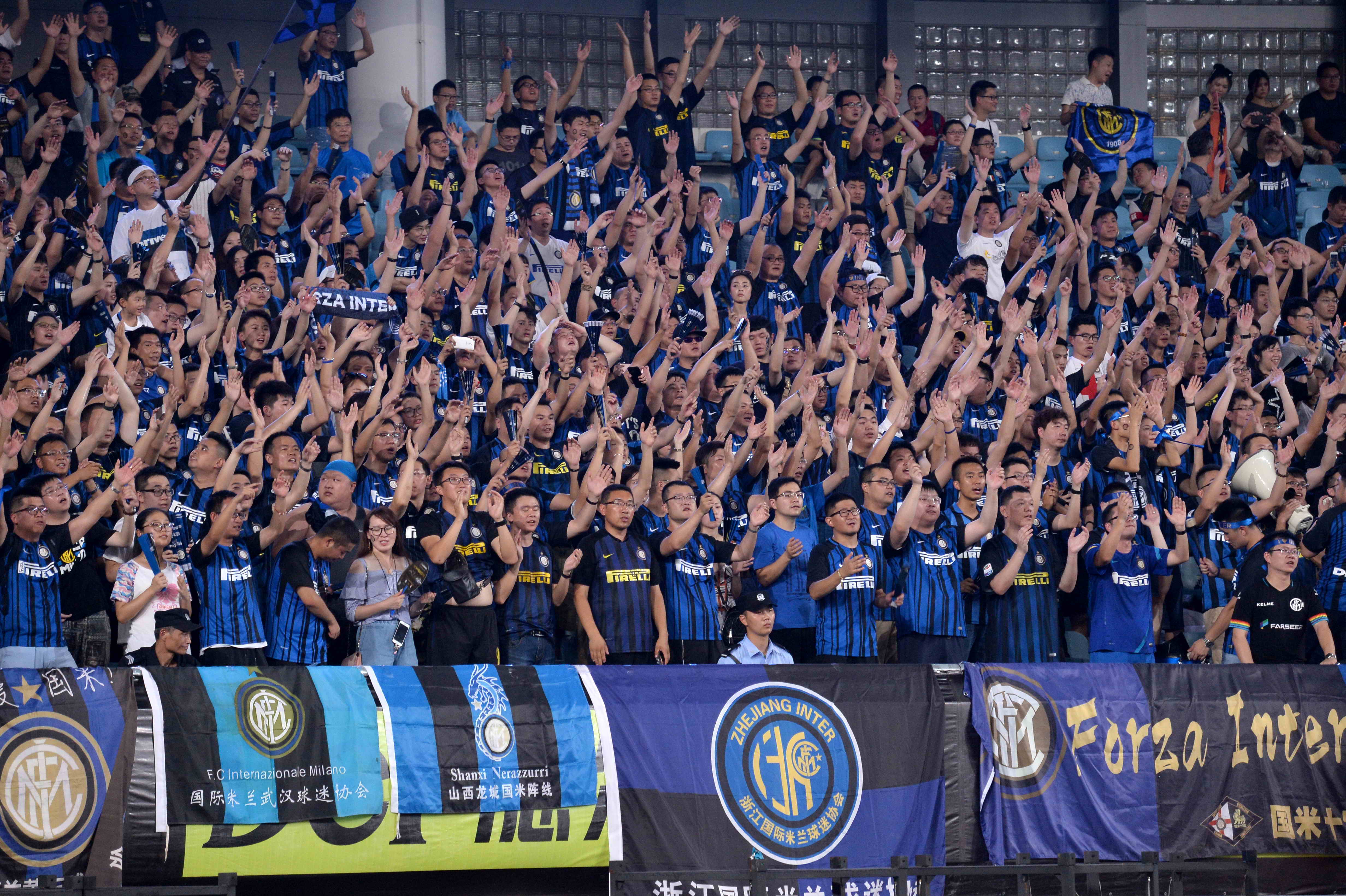 弗里克：我一直想对那些专家说点什么，但想想还是算了（弗里克：本想回应那些专家，转念还是作罢）