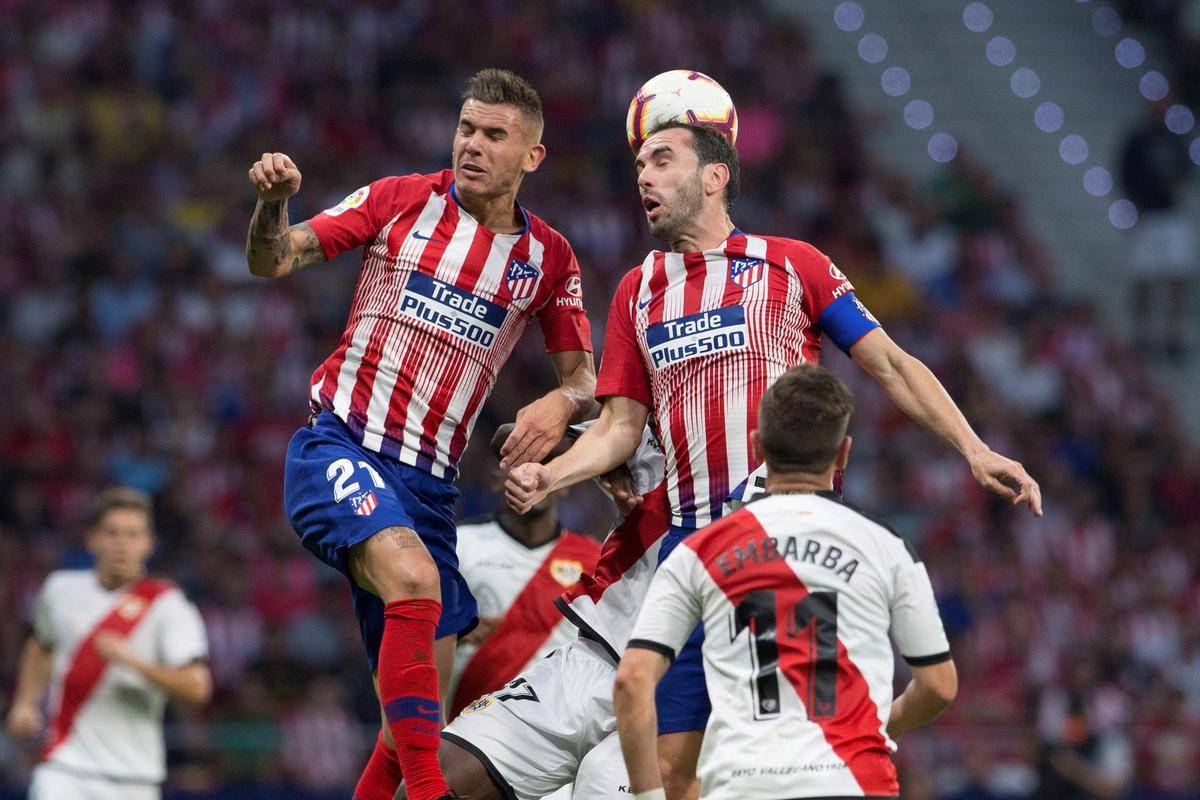 王长庆回应“摘桃”：启蒙不是我带的就算摘桃？我们考察了200多人（王长庆回应“摘桃”质疑：启蒙不是我带就算摘桃吗？已考察200多人）