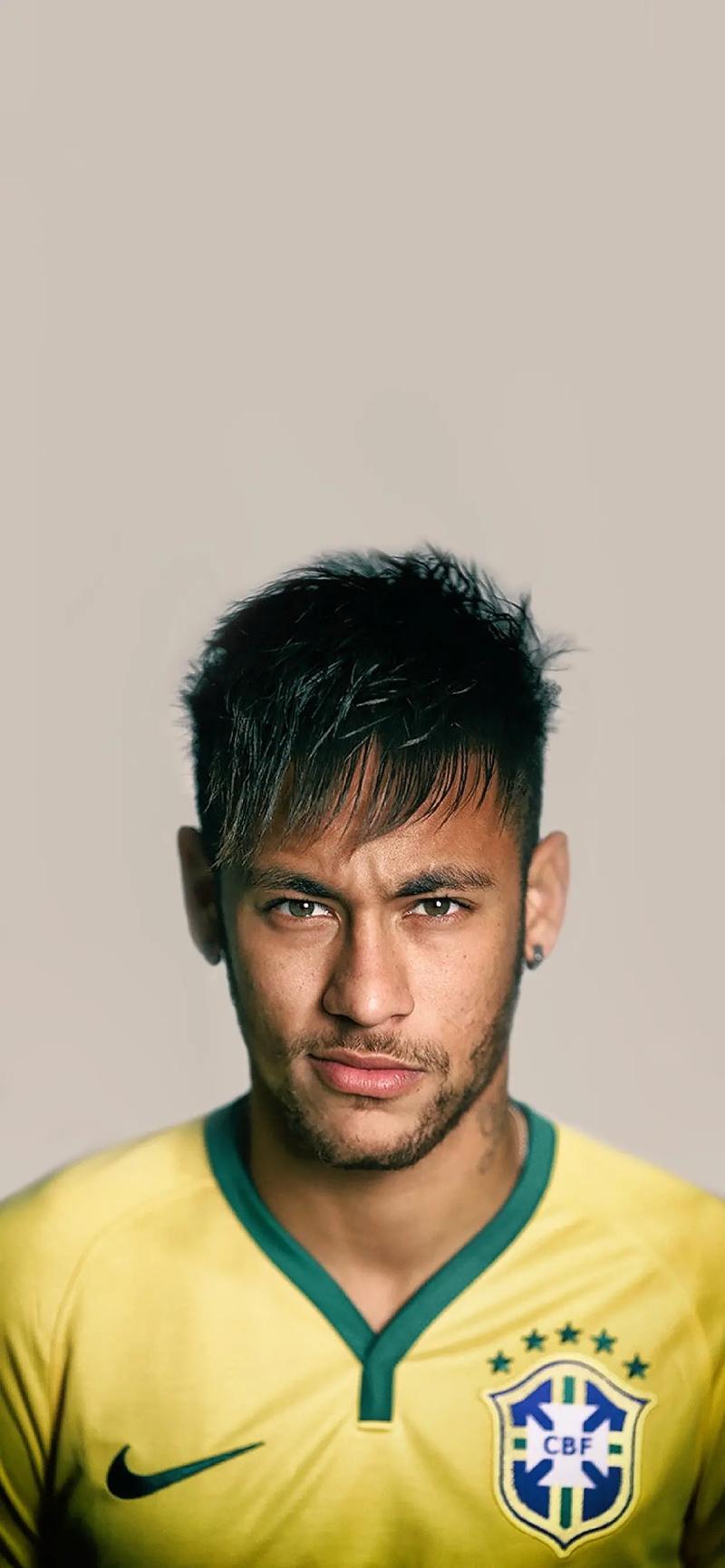 中甲战报：安以恩戴帽，辽宁铁人5-0大胜佛山南狮（中甲速递：安以恩上演帽子戏法，辽宁铁人5比0横扫佛山南狮）