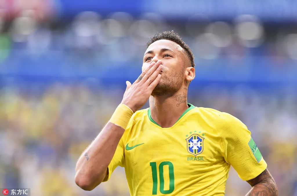 日职联半场：植中朝日、拉唐破门，横滨水手1-1大阪樱花（J1半场：植中朝日与拉唐先后建功，横滨水手暂1-1大阪樱花）