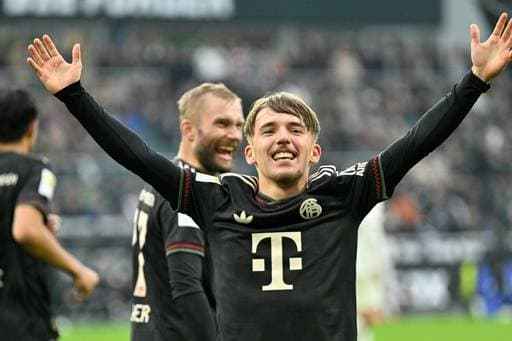 FC26美丽足球：维蒂尼亚、德容领衔，金外脚背夸雷斯马在列（FC26华丽足球：维蒂尼亚携德容压阵，金外脚背夸雷斯马上榜）